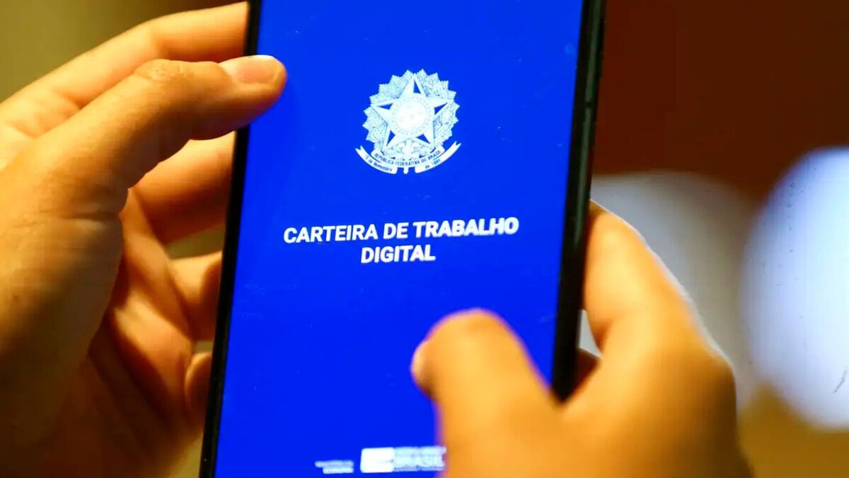 Arapongas tem 326 vagas disponíveis