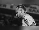 Neymar se pronuncia sobre discussão com torcedor