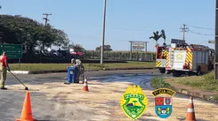 Polícia e Bombeiros no local