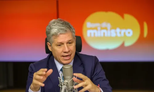 Plano Safra vai reduzir preços dos alimentos, diz ministro