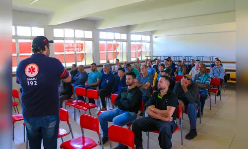 Arapongas capacita motoristas escolares em primeiros socorros