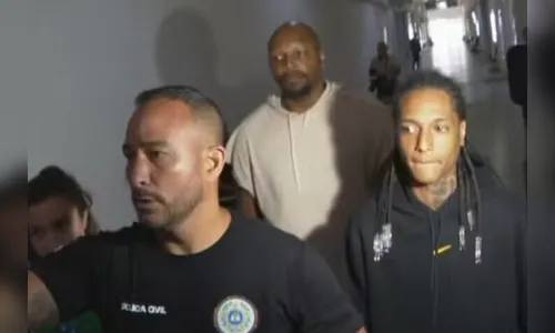 Oruam se entrega à polícia e vai preso: 