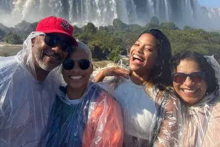 A jovem morreu após cair de um penhasco enquanto fazia uma trilha no Monte Rijani, na Indonésia, no dia 21 de junho