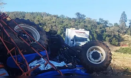 Agricultor morre após trator despencar de barranco no interior do PR