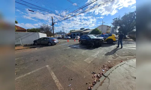Mulher fica ferida após acidente na área central de Arapongas