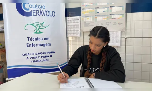 Região tem quase 300 alunos estrangeiros na rede estadual de ensino