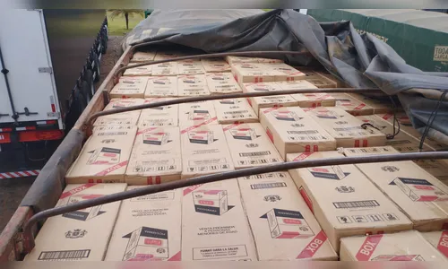 PRF apreende 350 mil maços de cigarros contrabandeados em Maringá