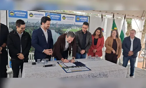 Apucarana recebe biodigestor e sete usinas solares