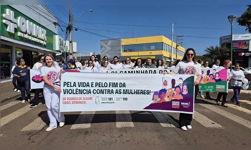 Caminhada em Ivaiporã reforça combate à violência contra mulheres