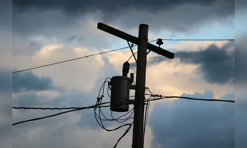 Funcionário de operadora é acusado de furtar fios em Apucarana