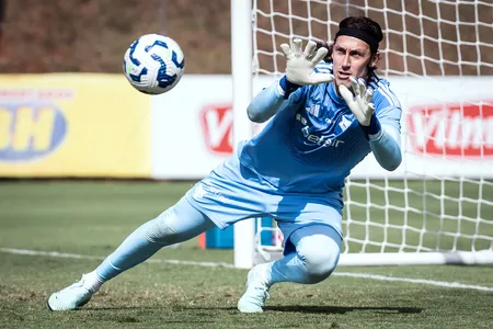 Cássio sorri em entrevista ao Cruzeiro Cast e fala sobre depressão e nova fase no futebol mineiro