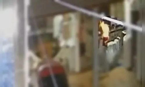 Após 28 dias, mulher que foi incendiada pelo marido recebe alta da UTI