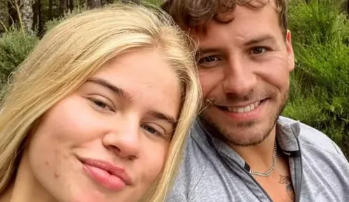 Ele ainda enviou mensagens à mãe da vítima