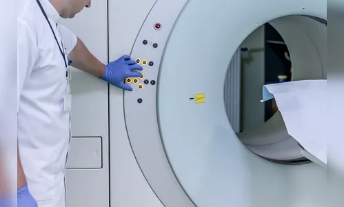 Idoso morre ao ser puxado por máquina de ressonância