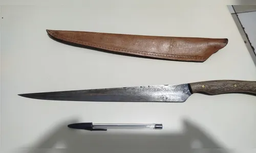 Homem é preso por ameaçar mulher com faca em Apucarana