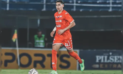 Presidente do Santos confirma contratação de atacante paraguaio