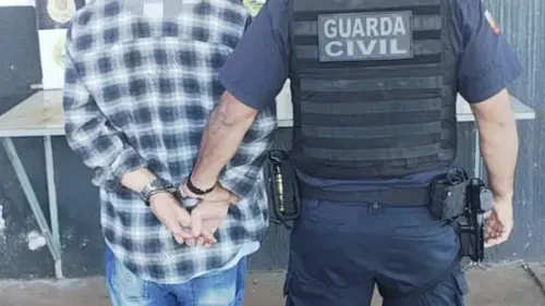 Homem foi preso pela Guarda Civil Municipal e encaminhado à delegacia
