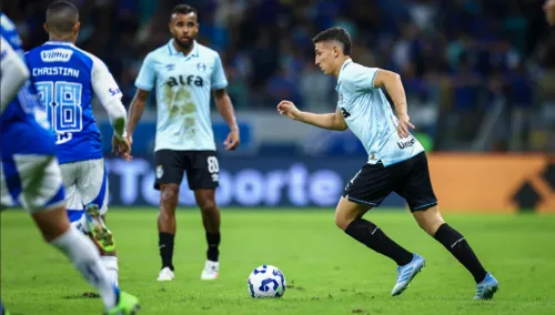 Invicto há dois meses, Alianza Lima recebe um Grêmio pressionado após derrota no Brasileirão, no duelo que abre os playoffs da Sul-Americana.