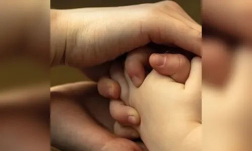 Padrasto é preso suspeito de estuprar enteadas de 8 e 10 anos