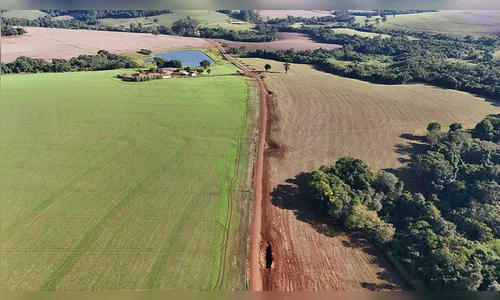 Ivaiporã Inaugura pavimentação de estrada da comunidade Pidauvinha
