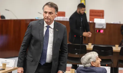 Jair Bolsonaro é alvo de operação da PF