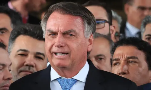 Moraes alertou que Bolsonaro pode ser preso