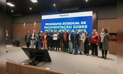 PR investirá R$ 977 mi em pavimentação em ruas com pedras irregulares