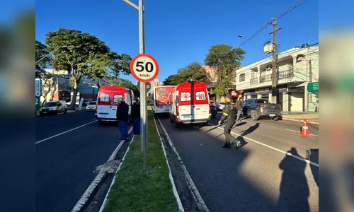 Mulher com carrinho de bebê é atropelada em Maringá nesta sexta