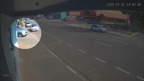 O carro foi encontrado cerca de 12 horas depois
