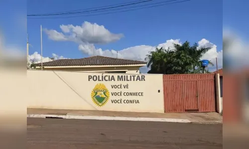 Após ser demitido, homem ameaça beber sangue de outro funcionário