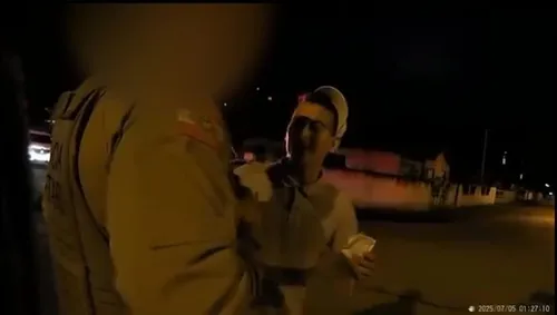 O episódio aconteceu no início de julho, quando moradores vizinhos a um barzinho acionaram a Polícia Militar, incomodados com o som vindo do local.