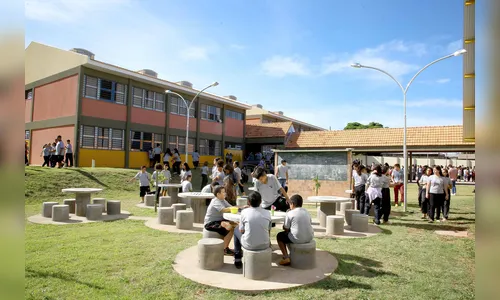 Prazo para se candidatar à diretoria de escolas estaduais é prorrogado