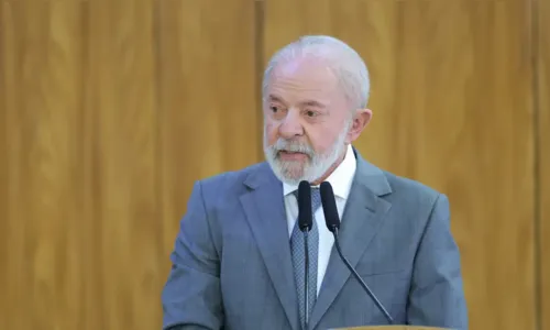 Lula veta aumento de número de deputados na Câmara