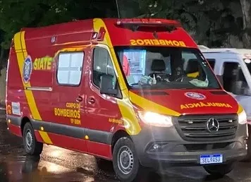 Os carros foram retirados rapidamente do local e por isso não houve problemas para o trânsito