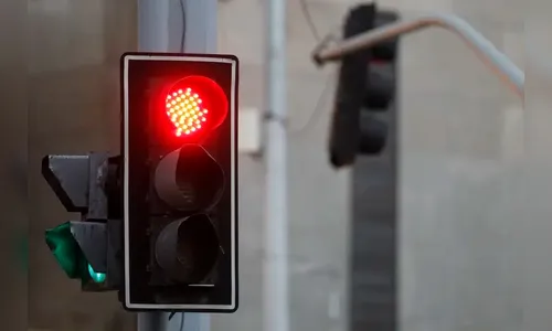 Prefeitura instala três radares semafóricos na Avenida Maracanã