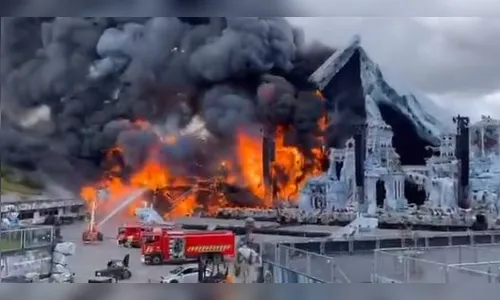 Palco principal do Tomorrowland é destruído por incêndio na Bélgica
