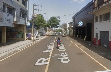 Rua Antônio José de Oliveira, na Barra Funda