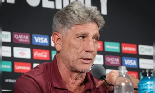 Renato Gaúcho vira destaque no Mundial com estilo autêntico