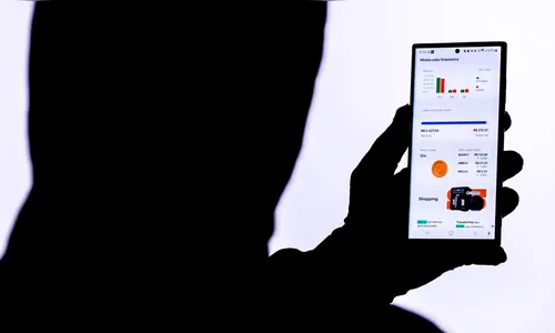 Moradora de Cambira perde R$ 5,2 mil ao acreditar em falsa advogada