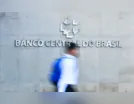 BC acompanha tarifaço e vê juro alto por tempo “bastante prolongado”