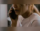 Mulher liga para o 190 e pede dipirona para denunciar agressão