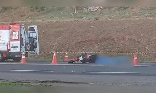 Colisão entre bicicleta e motocicleta deixa dois mortos na PR-092