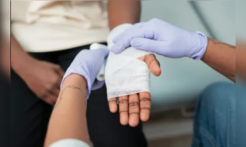 Casal é investigado por torturar crianças com queimaduras e castigos