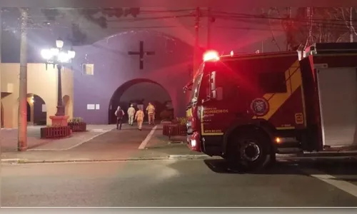 Mulher presa no cemitério desaparece após chegada dos bombeiros no PR