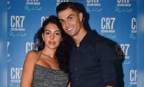 Cristiano Ronaldo pede Georgina em casamento após 8 anos juntos