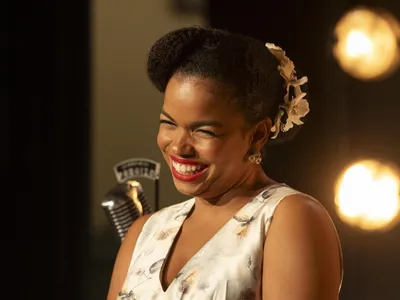 Dita e Eneida ficam empatadas na votação de rainha da rádio