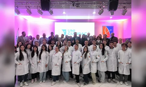Beto Preto ministra primeira aula do curso de Medicina da UniGuairacá