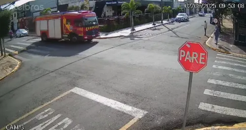 O Corpo de Bombeiros foi acionado, mas o fogo já estava controlado.