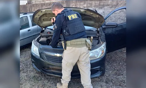 PRF recupera veículo roubado há 8 anos na BR-369 em Apucarana