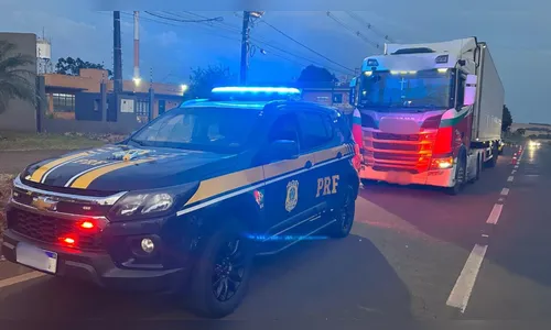PRF prende motorista de caminhão embriagado em Apucarana; veja vídeo